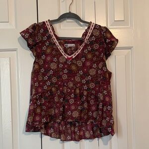 SO Floral V-Neck Ruffle Sleeve Top in Burgundy and Mustard